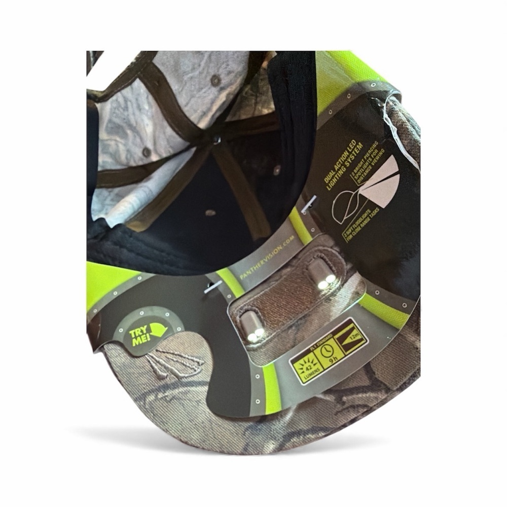 Realtree Camouflage Outdoor Powercap/hat with 4 LEDs - Picture 5 of 5